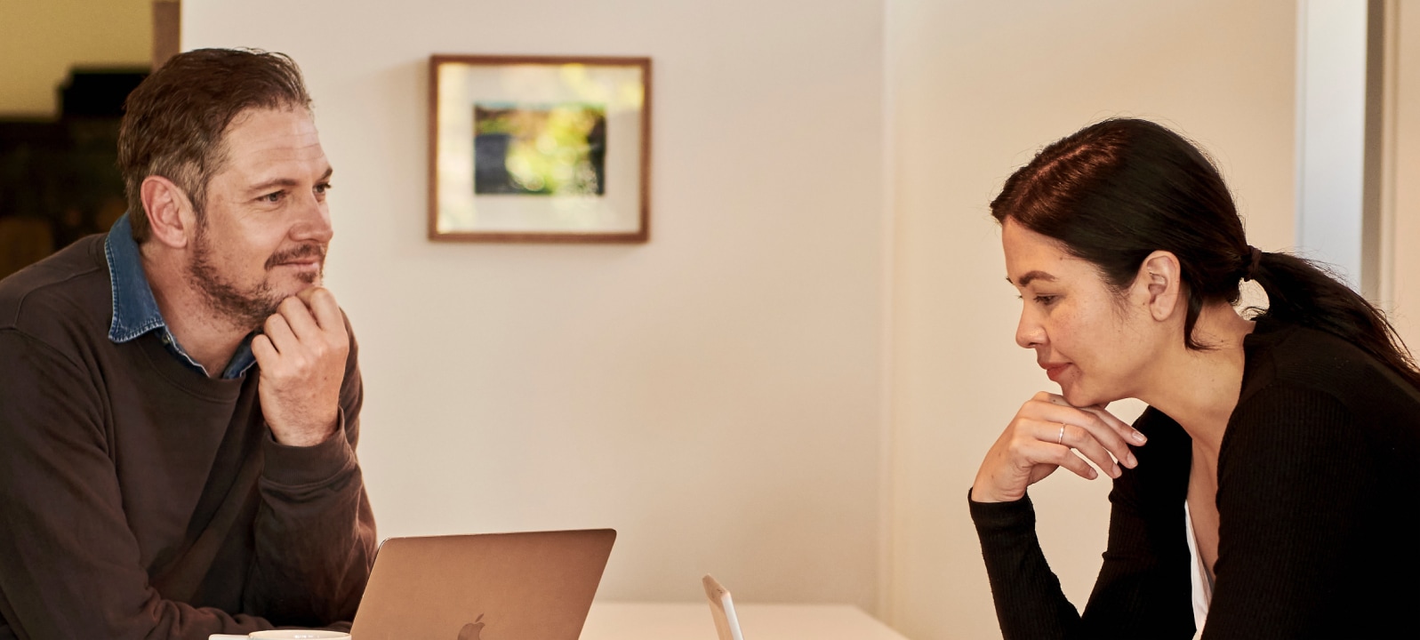 Dijital QR Menü 13 8_About_Business_Consulting_Company-Team-Slider_3.jpg